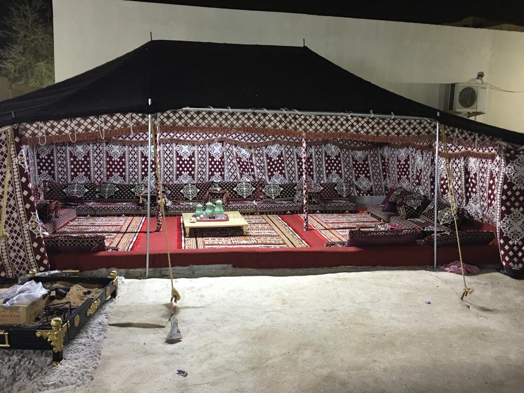 أفضل عروض بيوت شعر ملكي بالرياض بتفصيل دقيق على الطلب.

